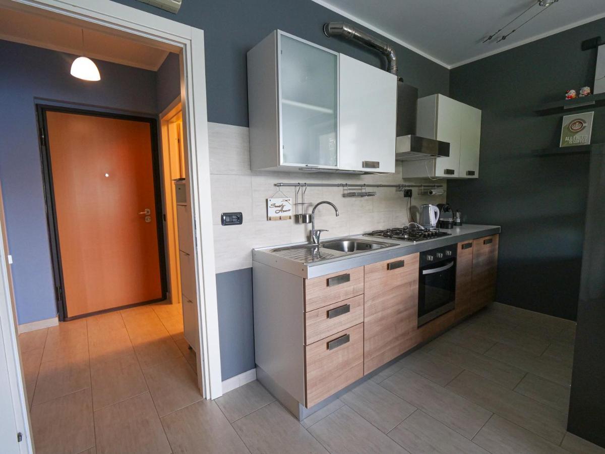 Full Of Colour Apartment Bellano Bagian luar foto